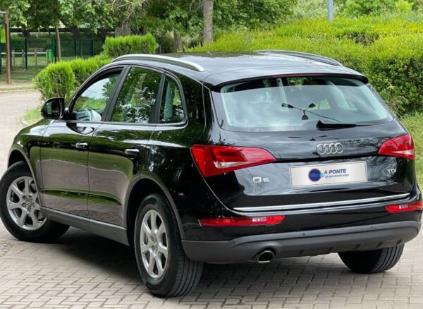 Audi Q5 2.0 TDi Business Line - Image 7