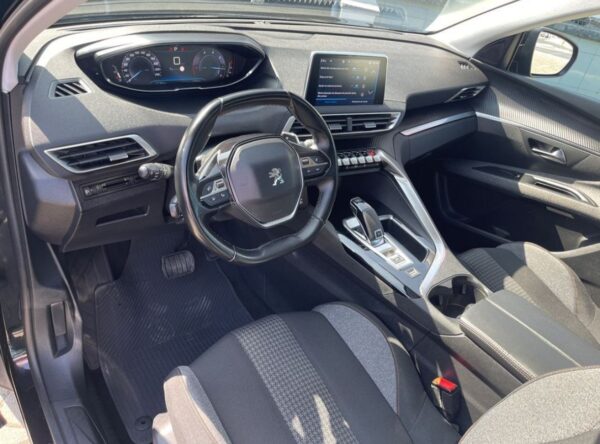 Peugeot 5008 1.5 BlueHDi Active Pack EAT8 - Image 7