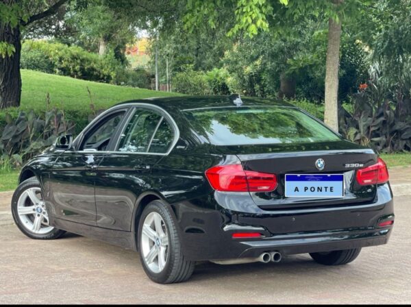 BMW 330 e iPerformance Advantage - Image 4