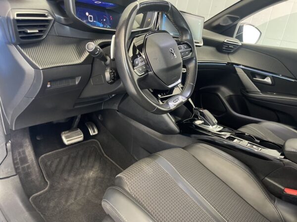 Peugeot 208 PureTech 130 EAT8 GT Pack - Image 5