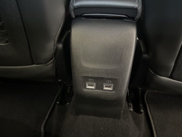 Peugeot 208 PureTech 130 EAT8 GT Pack - Image 12