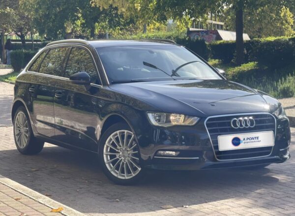 Audi A3 Sportback 2.0 TDi Advance S tronic - Image 2