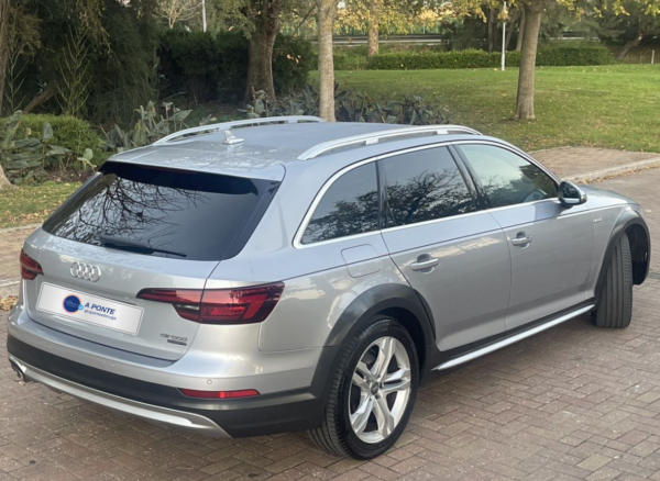 Audi A4 Allroad 2.0 TDI quattro S tronic - Image 4