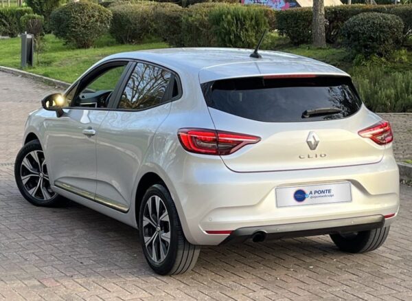 Renault Clio 1.5 Blue dCi Evolution - Image 5
