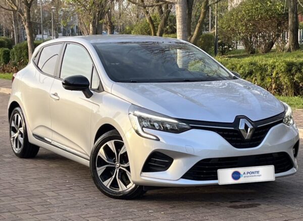 Renault Clio 1.5 Blue dCi Evolution - Image 4