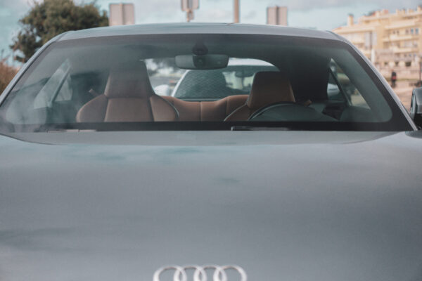 Audi  TT  2.0 - Image 7