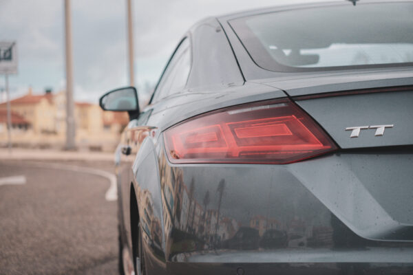 Audi  TT  2.0 - Image 10