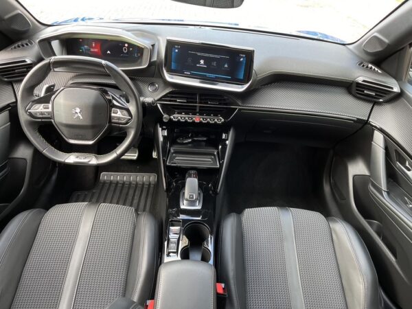 Peugeot 208 PureTech 130 EAT8 GT Pack - Image 13