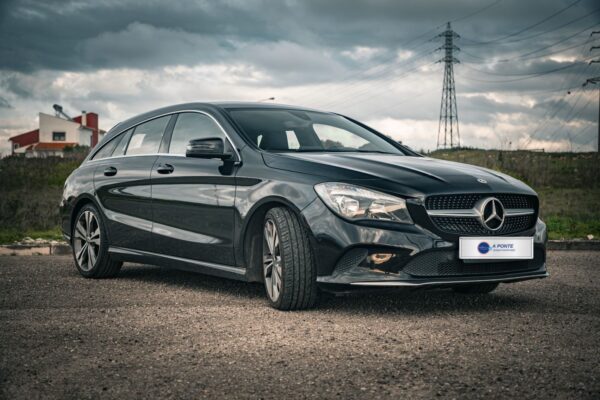 Mercedes-Benz CLA 200 D