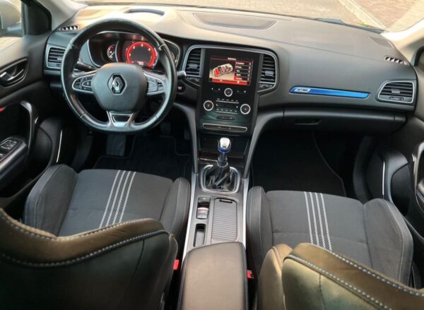 Renault Megane Sport Tourer 1.6 dCi GT Line SS - Imagem 13