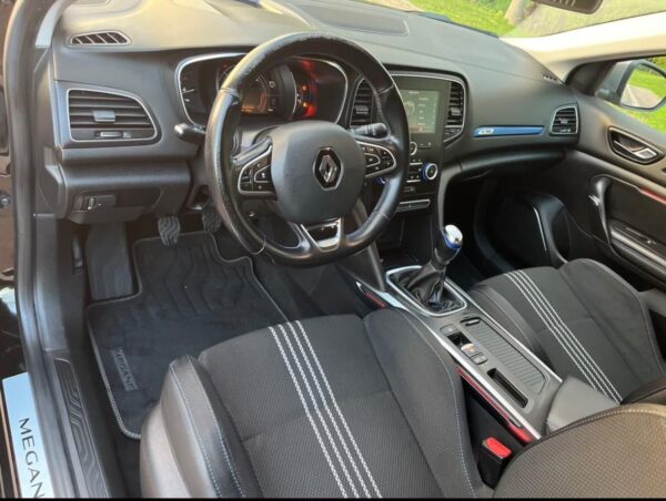 Renault Megane Sport Tourer 1.6 dCi GT Line SS - Imagem 5