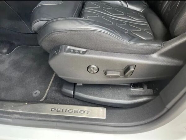 Peugeot 3008 1.2 PureTech GT Line Grip Control - Imagem 7