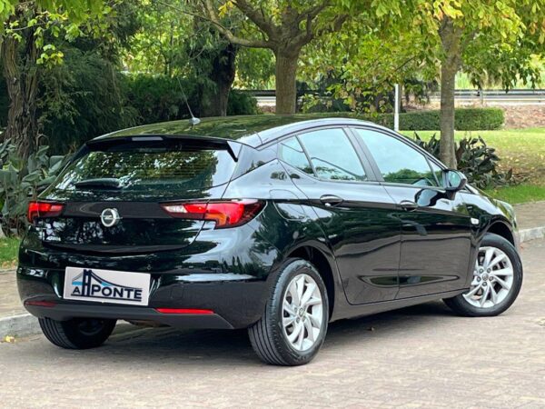 Opel Astra 1.2 T Business Edition S/S - Imagem 11