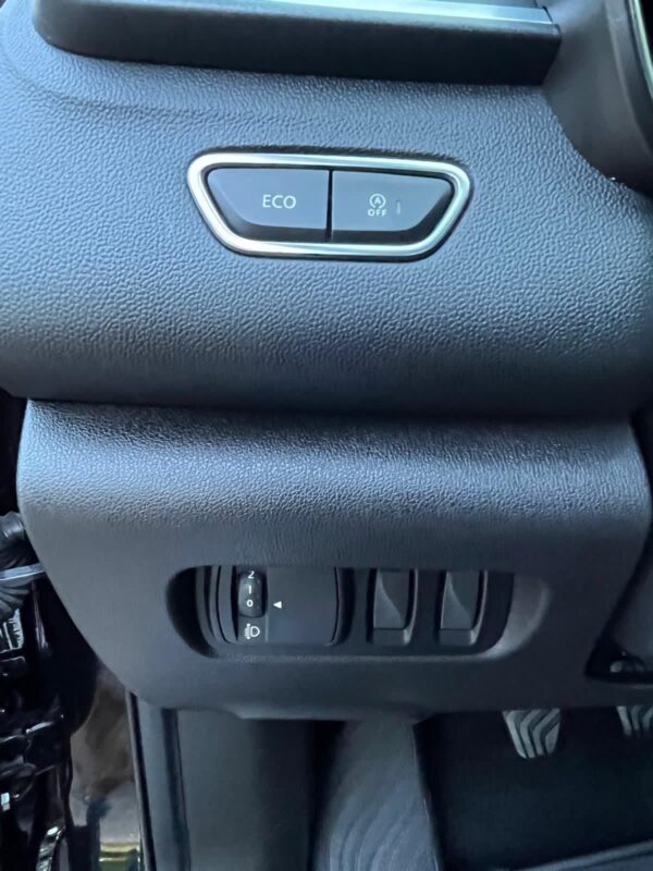 Renault Kadjar 1.5 dCi Intens C/PM+Pneu+Safety - Imagem 17