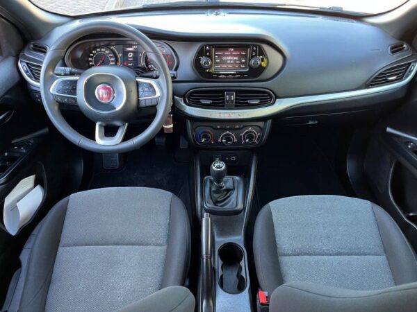 Fiat Tipo Station Wagon 1.3 M-Jet Street - Imagem 13