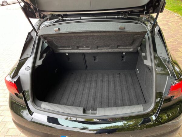 Opel Astra 1.2 T Business Edition S/S - Imagem 12