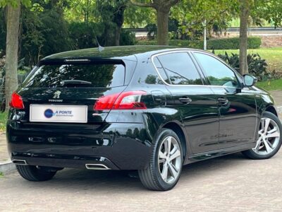 Peugeot 308 1.2 PureTech GT Pack EAT8