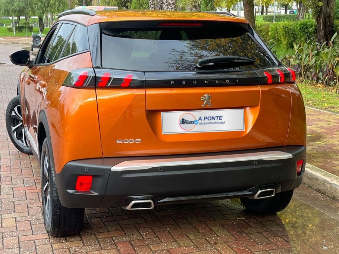Peugeot 2008 1.2 PureTech Allure EAT8 - Imagem 4